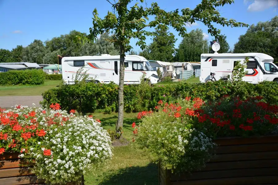 Foto 2 von 8, Platz