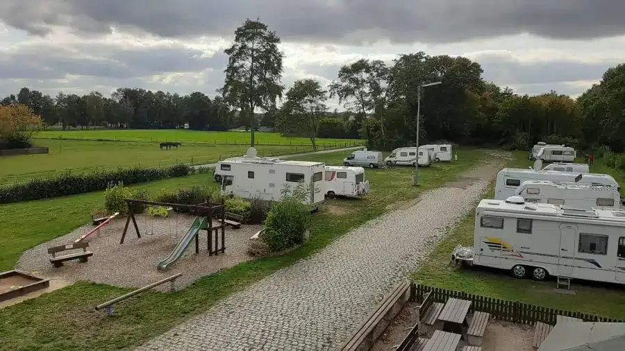 Foto 1 von 4, Platz