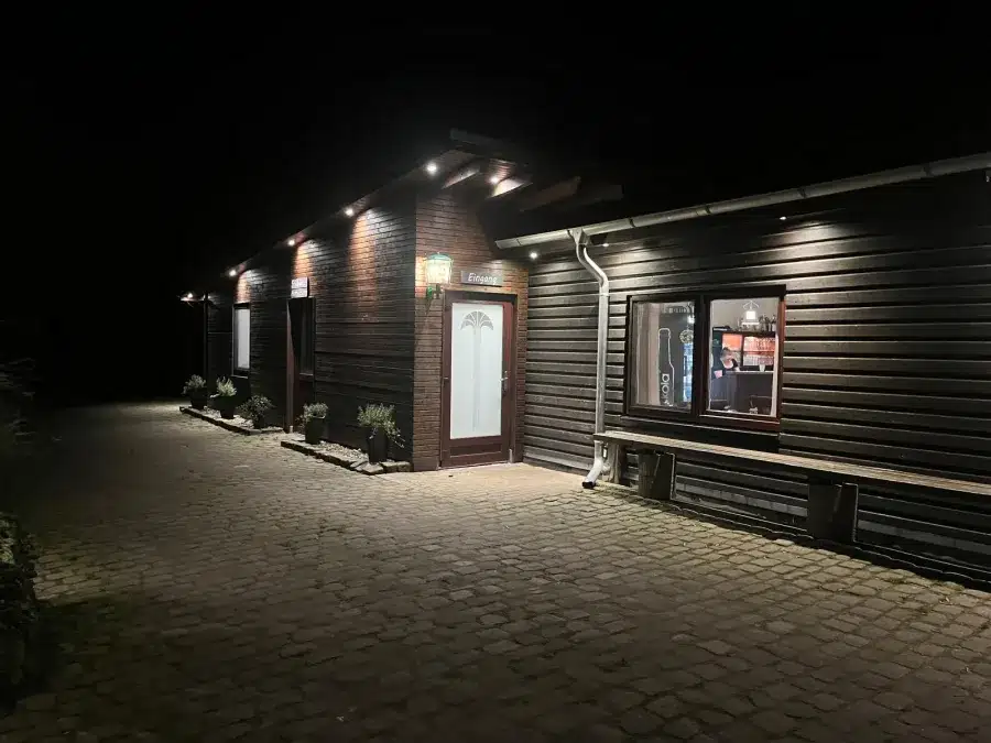 Foto 2 von 4, Platz