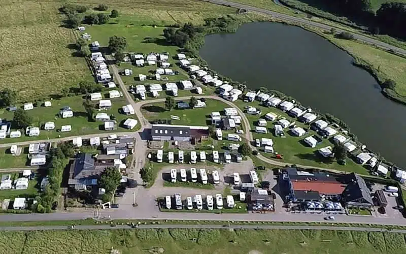 Foto 2 von 6, Platz