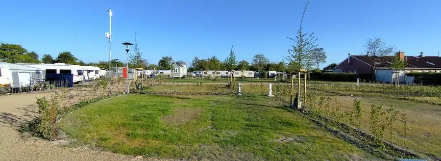 Photo 9 of 11, Site
