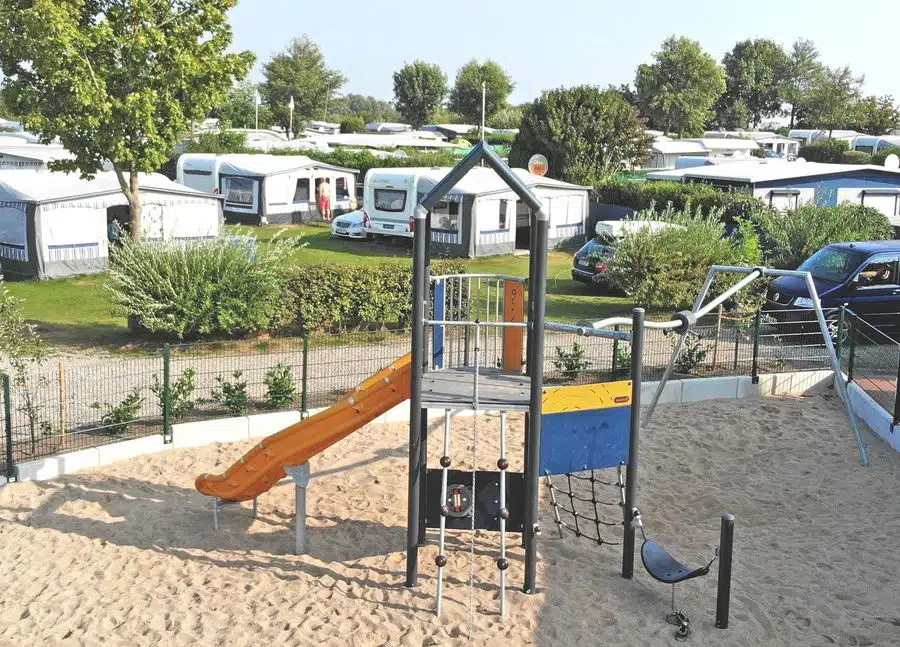 Foto 3 von 14, Platz