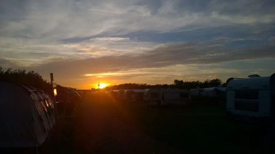 Foto 2 von 3, Platz