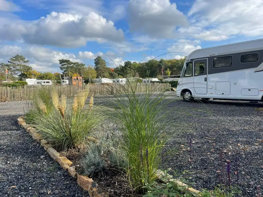 Photo 3 of 11, Site